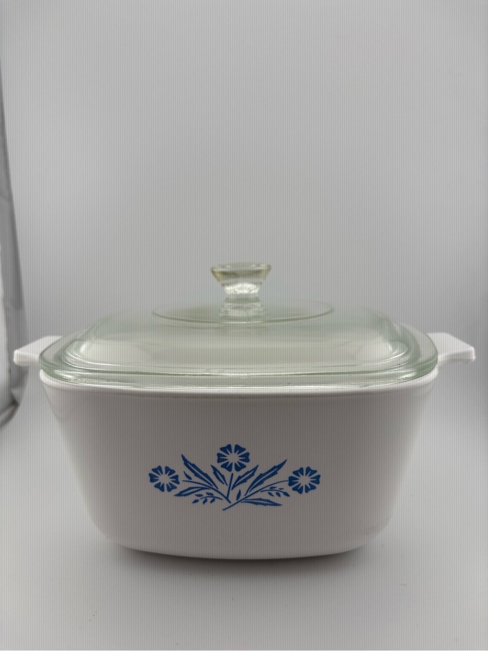 Corning Ware Blue Cornflower 1 3/4 Quart Casserole Dish P-1 3/4-B with lid